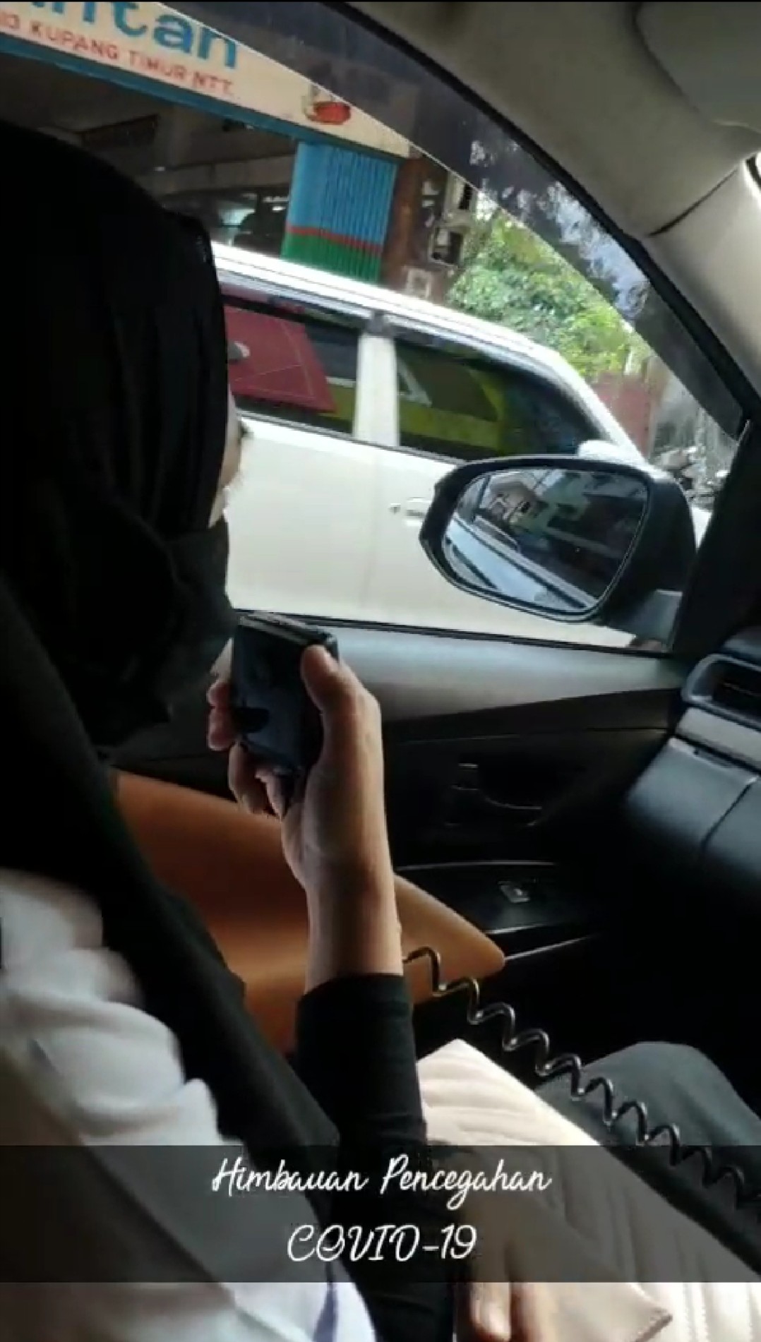 Pemantauan Kawasan Rawan Narkoba dan KIE Mobile Kampanye Pencegahan Penyalahgunaan Narkoba dan Penyebaran COVID-19 di Kawasan Rawan Narkoba Kelurahan Alak, Kecamatan Alak, Kota Kupang Pemantauan Kawasan Rawan Narkoba dan KIE Mobile Kampanye Pencegahan Penyalahgunaan Narkoba dan Penyebaran COVID-19 di Kawasan Rawan Narkoba Kelurahan Alak, Kecamatan Alak, Kota Kupang