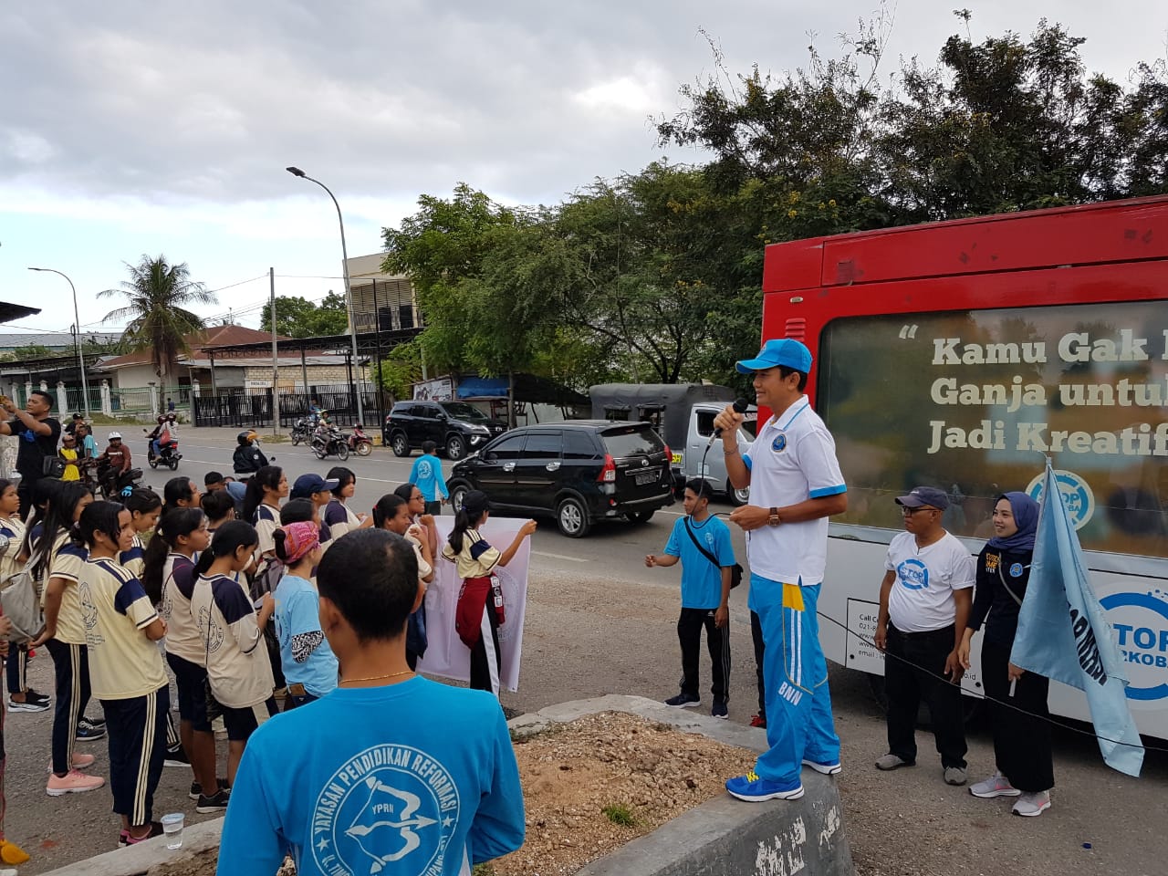 Deklarasi Milenial Anti Narkoba 'Sehat YES, Prestasi YES, Narkoba NO' Bersama Yayasan Pendidikan Reformasi Deklarasi Milenial Anti Narkoba 'Sehat YES, Prestasi YES, Narkoba NO' Bersama Yayasan Pendidikan Reformasi