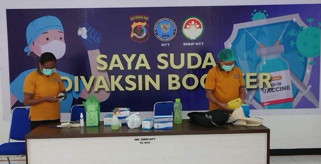 Vaksinasi Covid19 Dosis Ketiga (Booster) di BNNP NTT Vaksinasi Covid19 Dosis Ketiga (Booster) di BNNP NTT