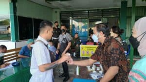 Driver dan Petugas Pengamanan Rombongan Presiden RI Melaksanakan Tes Urin