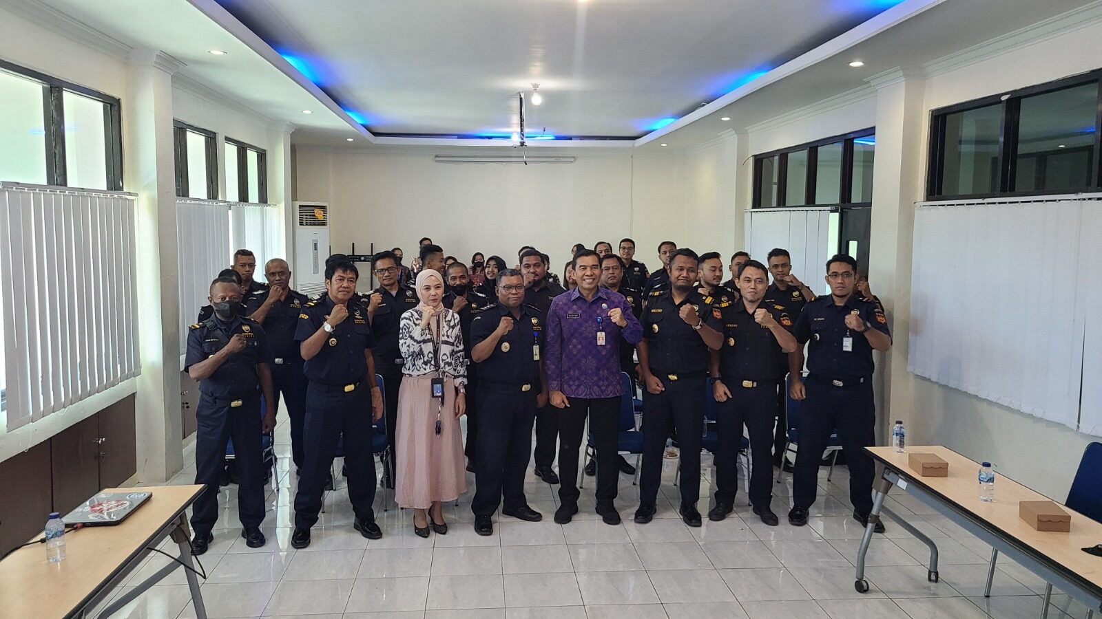 Sosialisasi dan Tes Urine Deteksi Dini bagi Personil KPP Bea Cukai TMP C Kupang WhatsApp Image 2023 03 13 at 10.54.04 AM 2