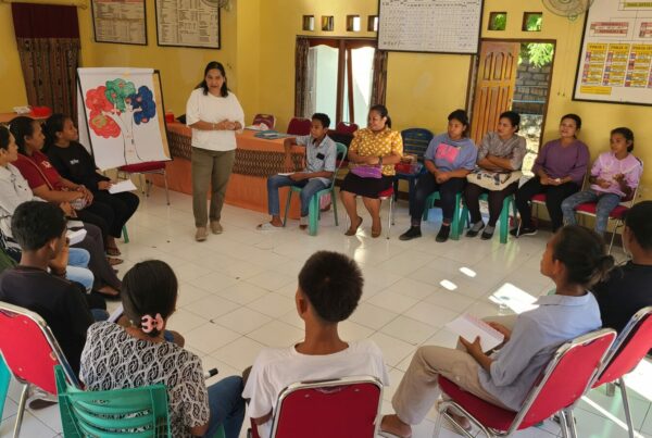 BNNP NTT GANDENG TP PKK PROVINSI NTT, Laksanakan Fasilitasi Ketahanan Keluarga Anti Narkoba Sesi I