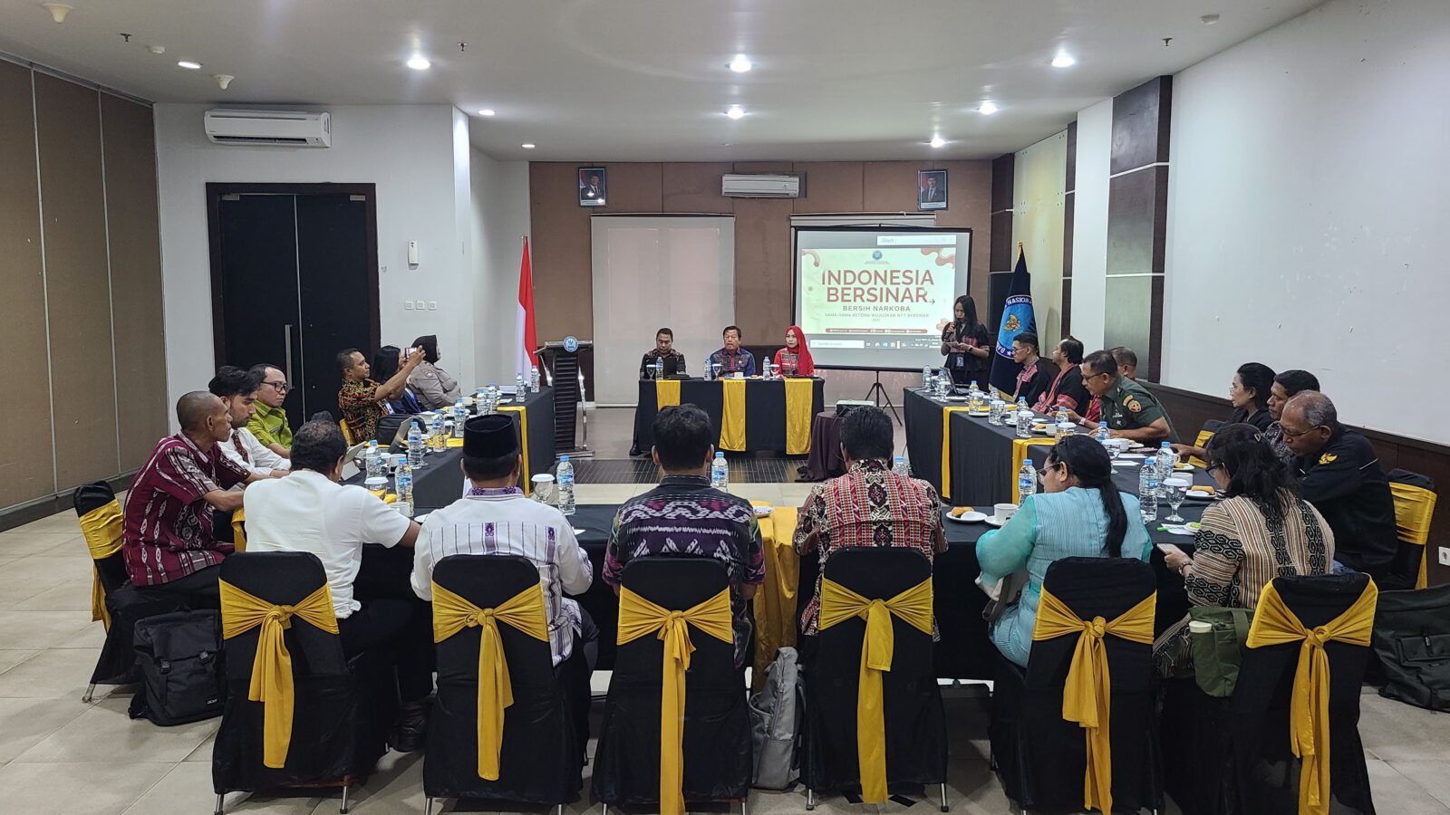 “Perkuat Kolaborasi, Strategi Jitu Wujudkan NTT BERSINAR, Bersih Narkoba” “Perkuat Kolaborasi, Strategi Jitu Wujudkan NTT BERSINAR, Bersih Narkoba”